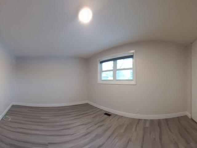Room for rent in Woburn, Ontario