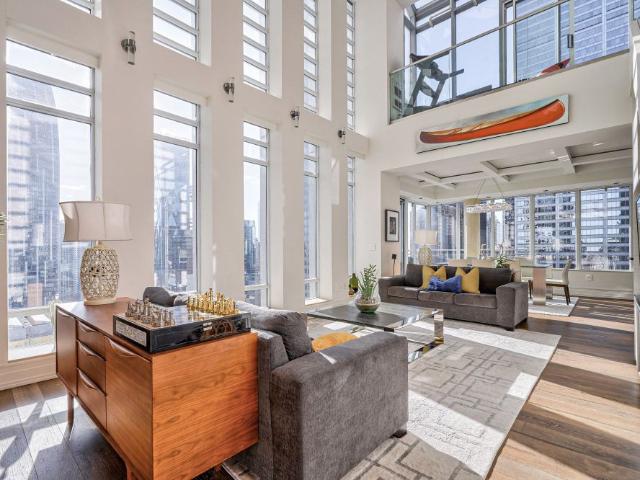 Apartment for rent in Toronto Centre, Toronto