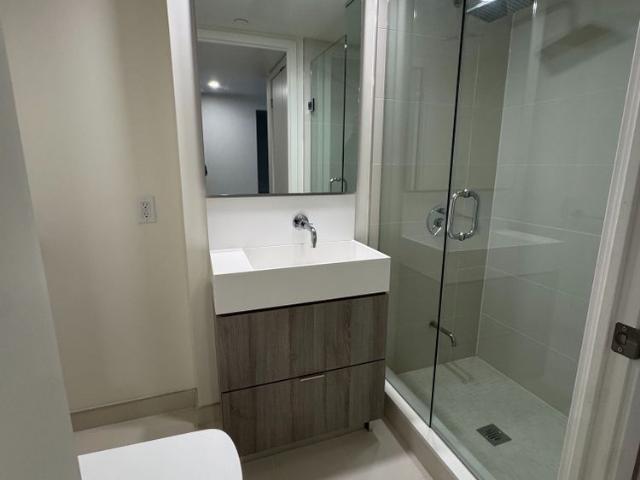 Apartment for rent in Toronto—St. Paul's, Toronto