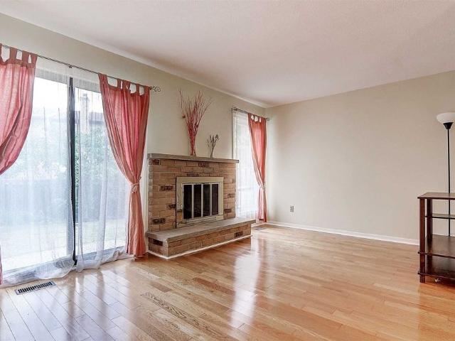 Townhouse for rent in Woburn, Ontario
