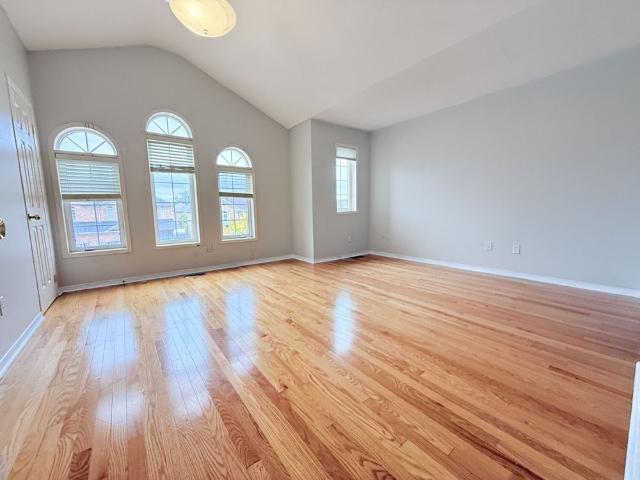 House for rent in Richmond Hill, Golden Horseshoe
