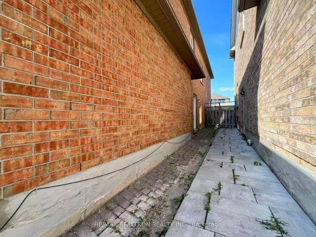 House for rent in York, Ontario