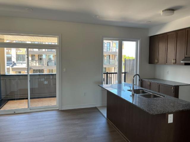 Townhouse for rent in Brampton, Golden Horseshoe
