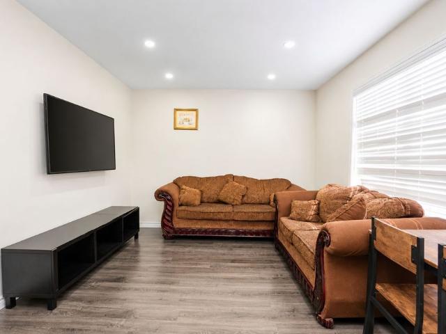 House for rent in Georgina, Ontario