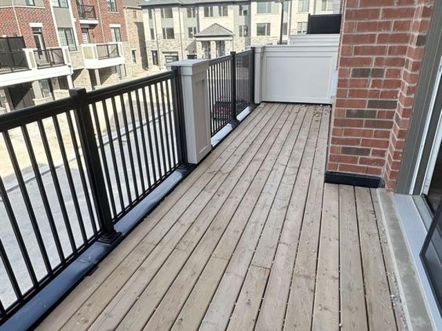 Townhouse for rent in Georgina, Ontario