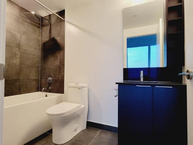 Apartment for rent in Toronto Centre, Toronto