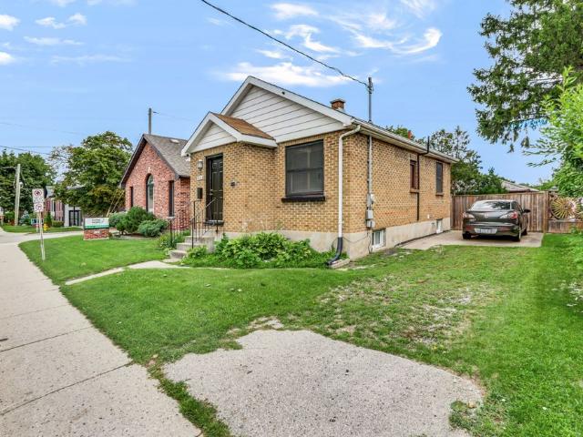 House for rent in London, Southwestern Ontario