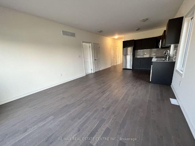 Townhouse for rent in Atwood, North Perth