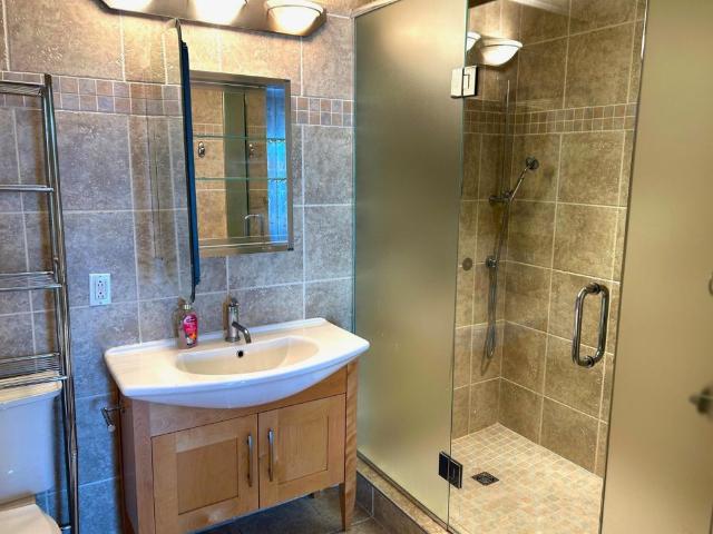 Apartment for rent in Mulhurst Bay, Ontario