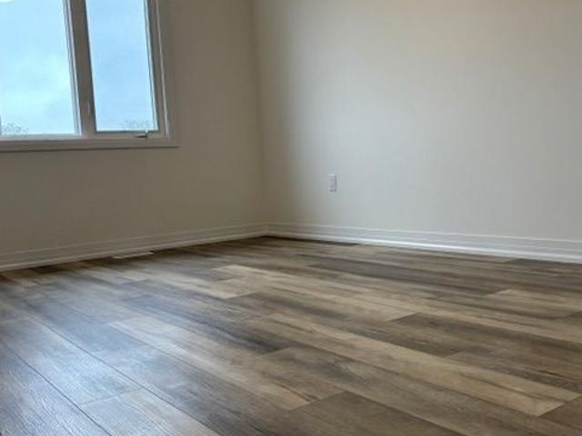 Townhouse for rent in County Of Brant, Ontario