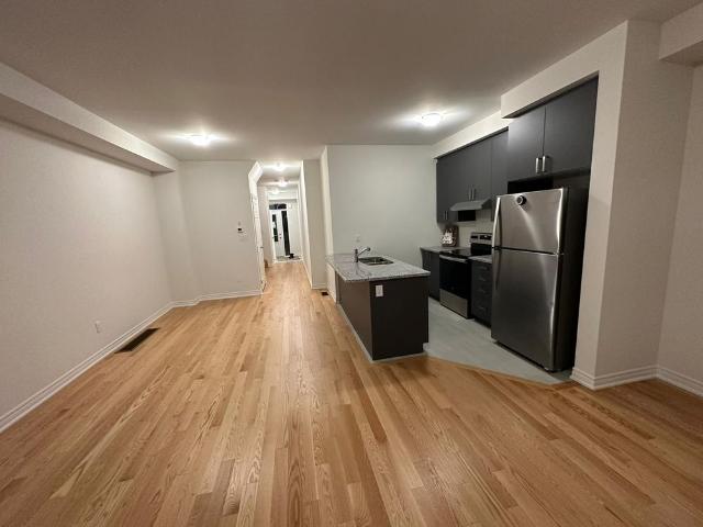 Townhouse for rent in Windfields Farm, Oshawa