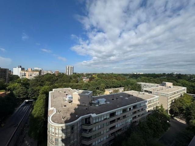Apartment for rent in Toronto—St. Paul's, Toronto