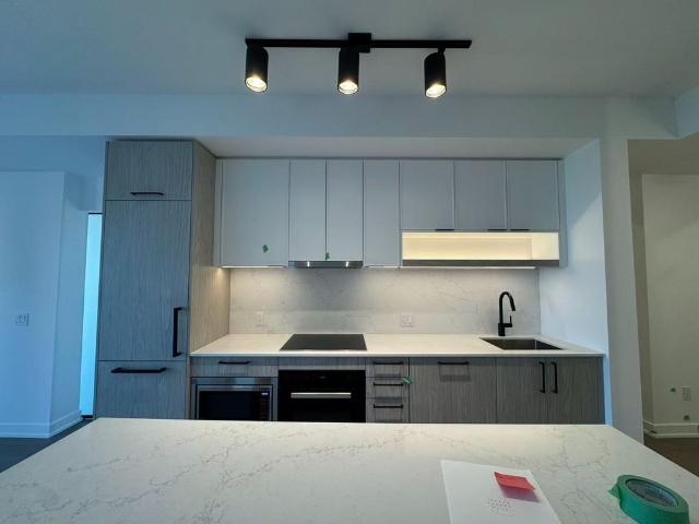 Apartment for rent in Toronto—St. Paul's, Toronto