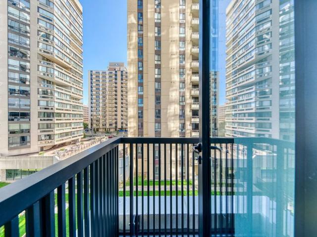 Apartment for rent in Toronto—St. Paul's, Toronto