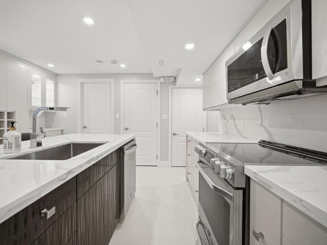 Apartment for rent in Georgina, Ontario