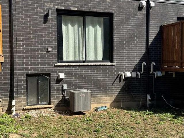 Townhouse for rent in Kitchener, Ontario
