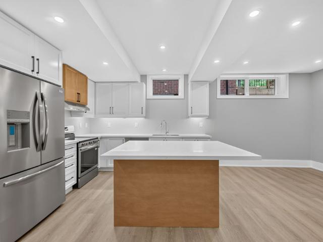 Apartment for rent in Innisfil, Central Ontario