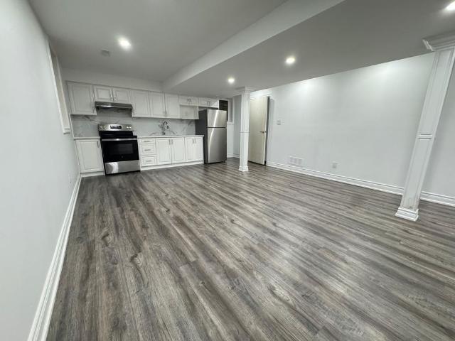 Apartment for rent in Taunton, Oshawa