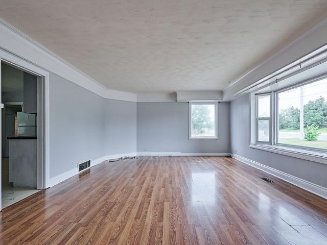 House for rent in Georgina, Ontario