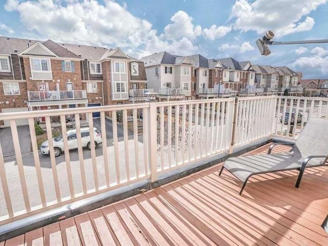 Townhouse for rent in Milton, Ontario