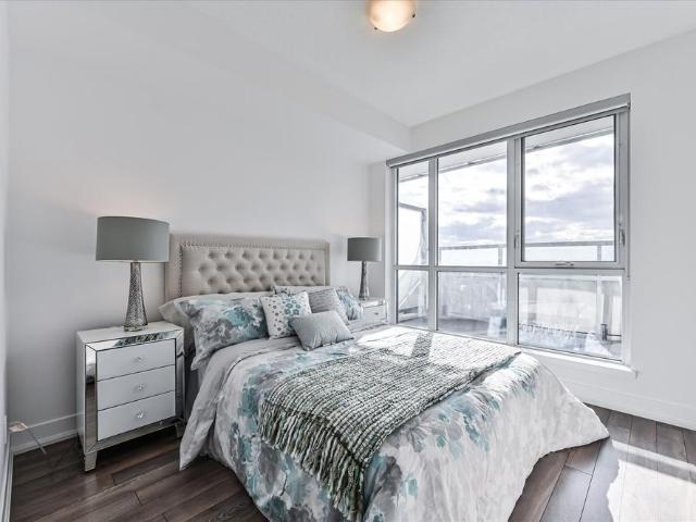 Apartment for rent in Richmond Hill, Golden Horseshoe
