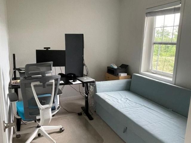 Townhouse for rent in Milton, Ontario
