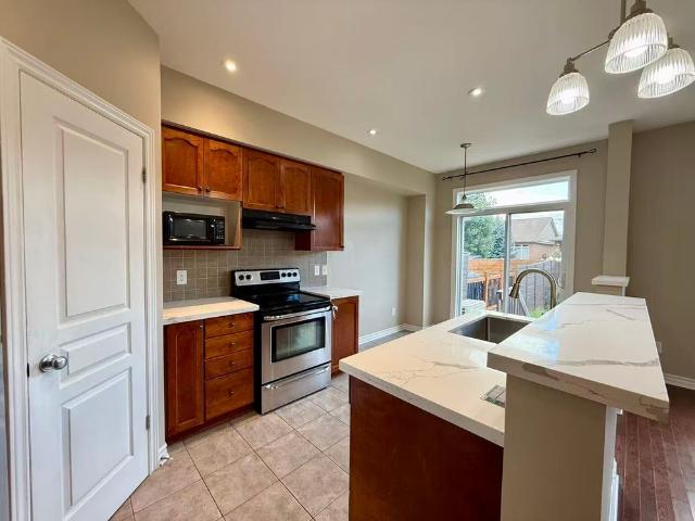 Townhouse for rent in Kanata North, Ottawa
