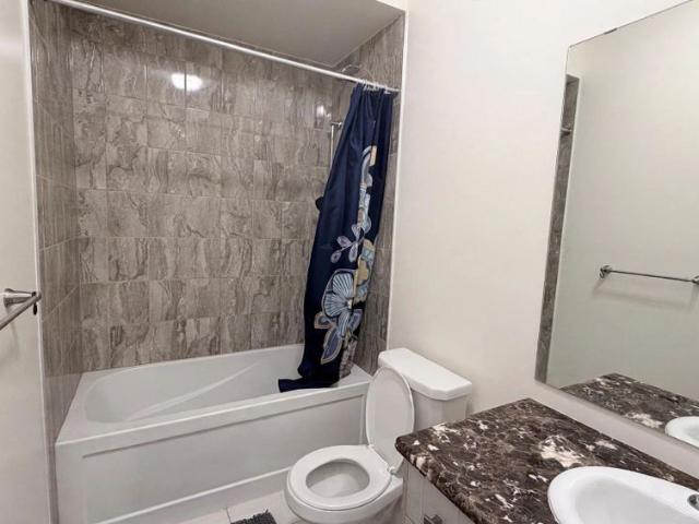 House for rent in Richmond Hill, Golden Horseshoe
