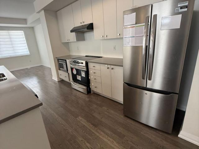 Townhouse for rent in Delhi, Southwestern Ontario