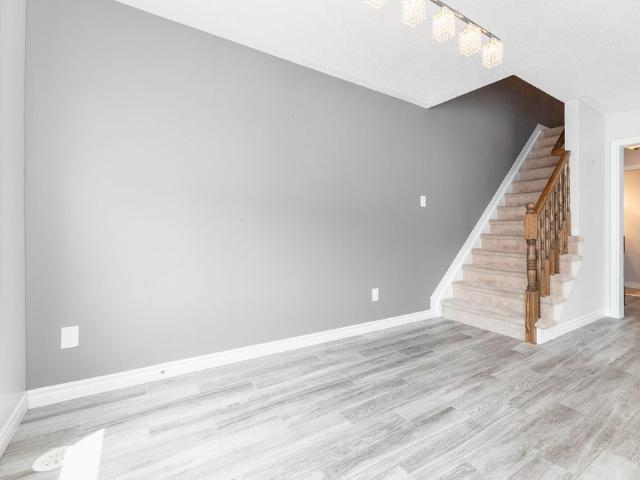Townhouse for rent in Mulhurst Bay, Ontario