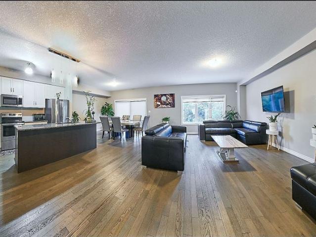 House for rent in Midland, Central Ontario