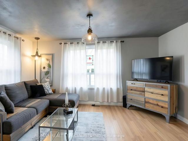 House for rent in Ancaster, Ontario