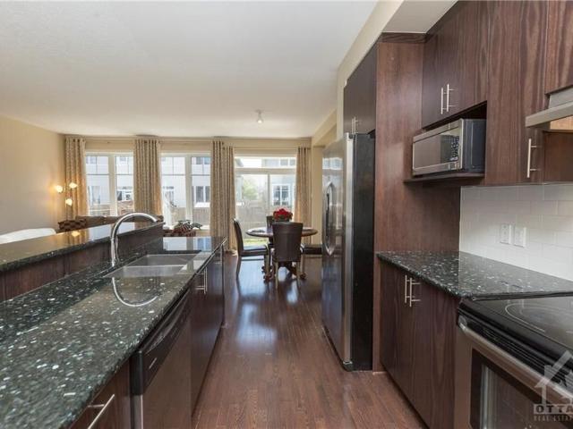Townhouse for rent in Riverside South-Findlay Creek, Ottawa