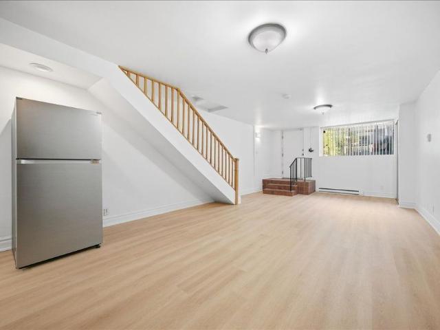 Townhouse for rent in Toronto Centre, Toronto