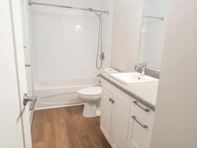 Apartment for rent in Viscount Alexander Park, Ottawa