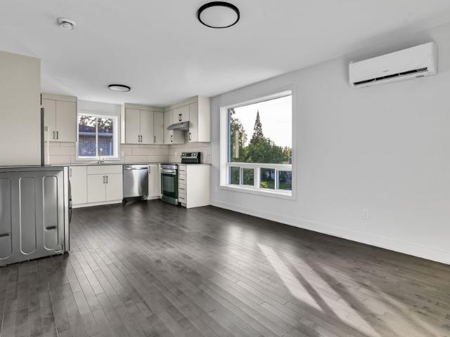 Apartment for rent in Mulhurst Bay, Ontario