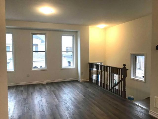 Townhouse for rent in Milton, Golden Horseshoe