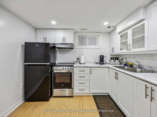 Apartment for rent in Bradford West Gwillimbury, Ontario