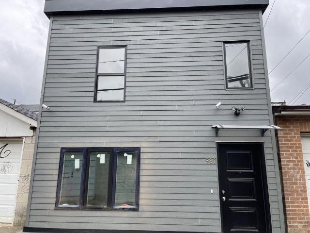 Townhouse for rent in Woburn, Ontario