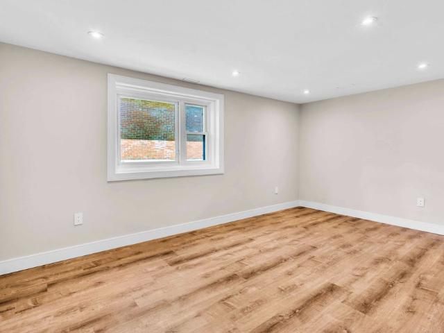 Apartment for rent in Newmarket, Golden Horseshoe