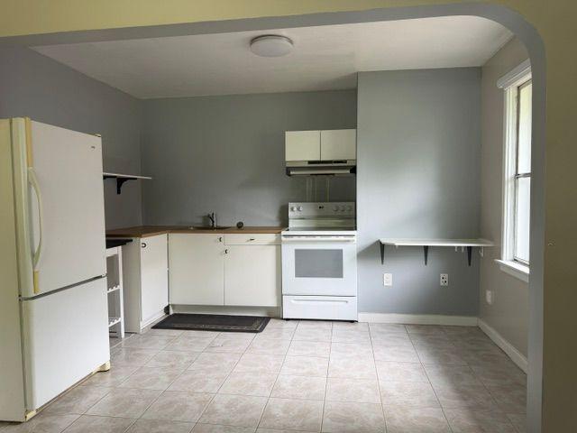 Apartment for rent in Mulhurst Bay, Ontario
