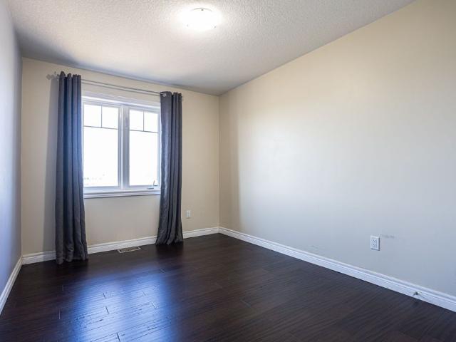 Townhouse for rent in Ancaster, Ontario