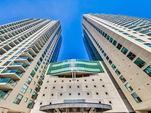 Apartment for rent in Spadina—Fort York, Toronto
