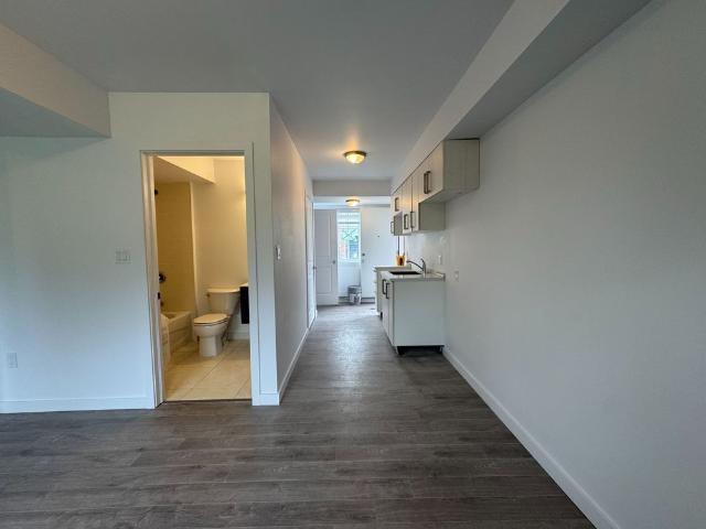 Townhouse for rent in Welland, Golden Horseshoe