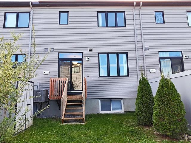Townhouse for rent in Arcadia, Ottawa