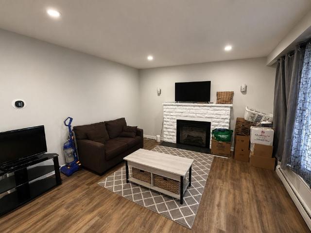 House for rent in County Of Brant, Ontario