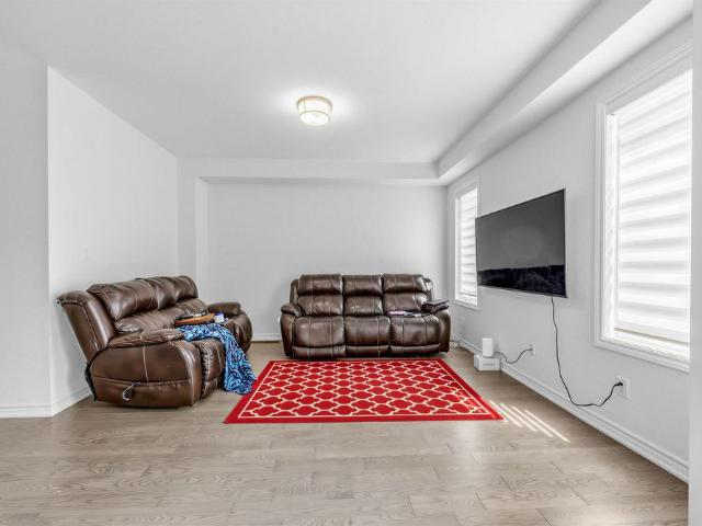 Townhouse for rent in Durham, Ontario