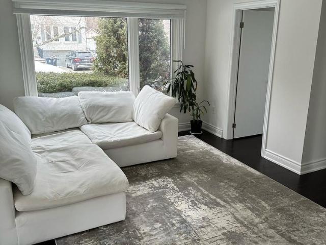 Room for rent in Woburn, Ontario
