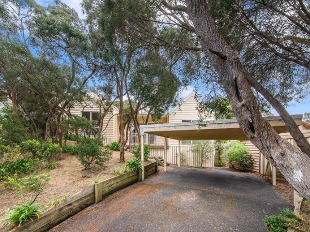 House for rent in Blairgowrie, Melbourne