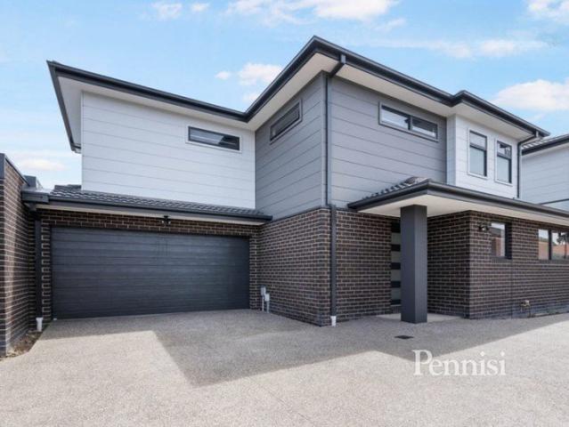 Townhouse for rent in Camerons Creek, Victoria